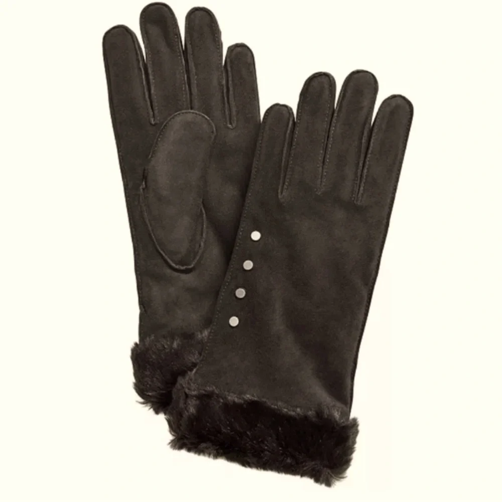 Koolaburra by Ugg Studded Gloves with Faux Fur Cuff BLACK NWOT